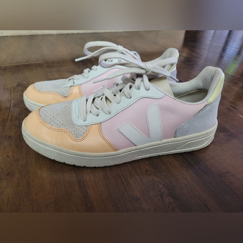 Veja V-10 Leather Sneakers Petale White Multicolor Women's Size 9 Shoes